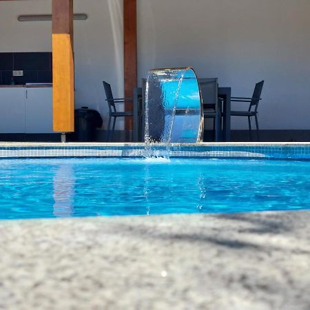 Casa Con Piscina Y Barbacoa Freixido Exterior foto