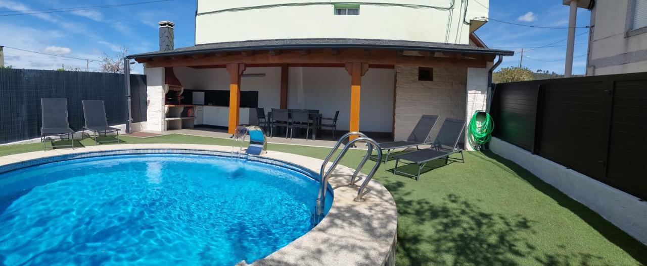 Casa Con Piscina Y Barbacoa Freixido Exterior foto